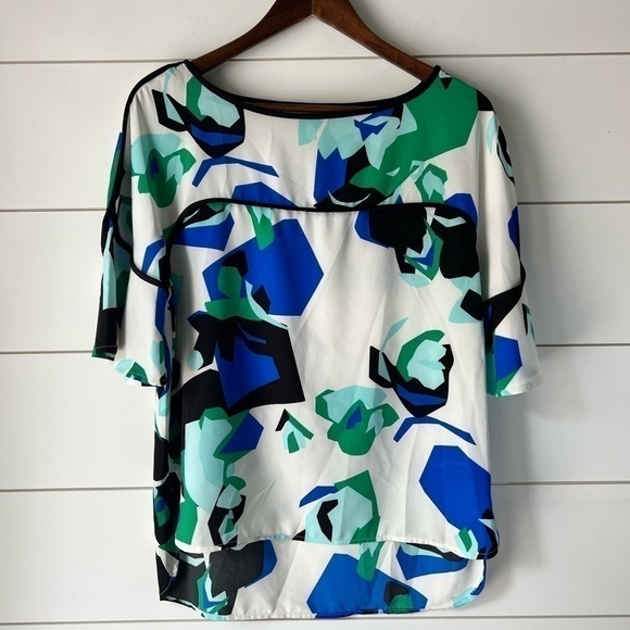 Calvin Klein satin white with green and blue patterned short sleeve shirt. Small - Picture 1 of 6